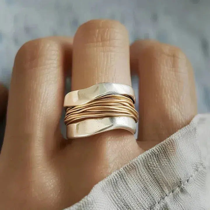 Gesine | Ring met fijne wending