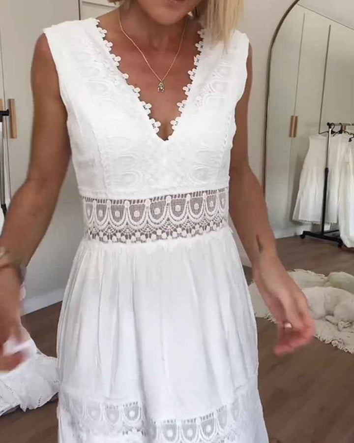 Circe - Cami-jurk van kant met V-hals