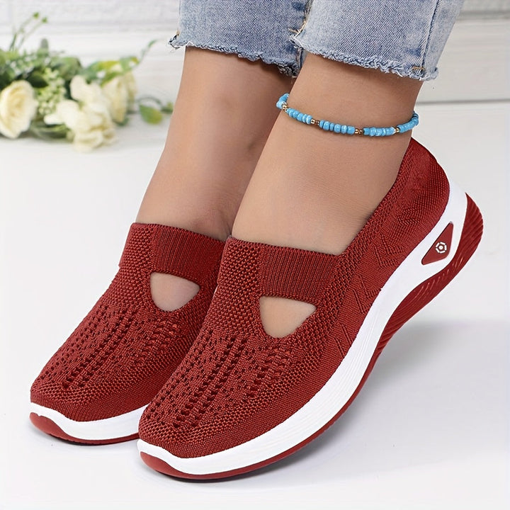 Easy entry sneakers with a stable fit