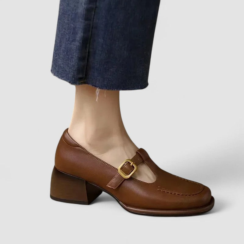 Kyrahnae | Mary Jane schoenen met orthopedische T-band