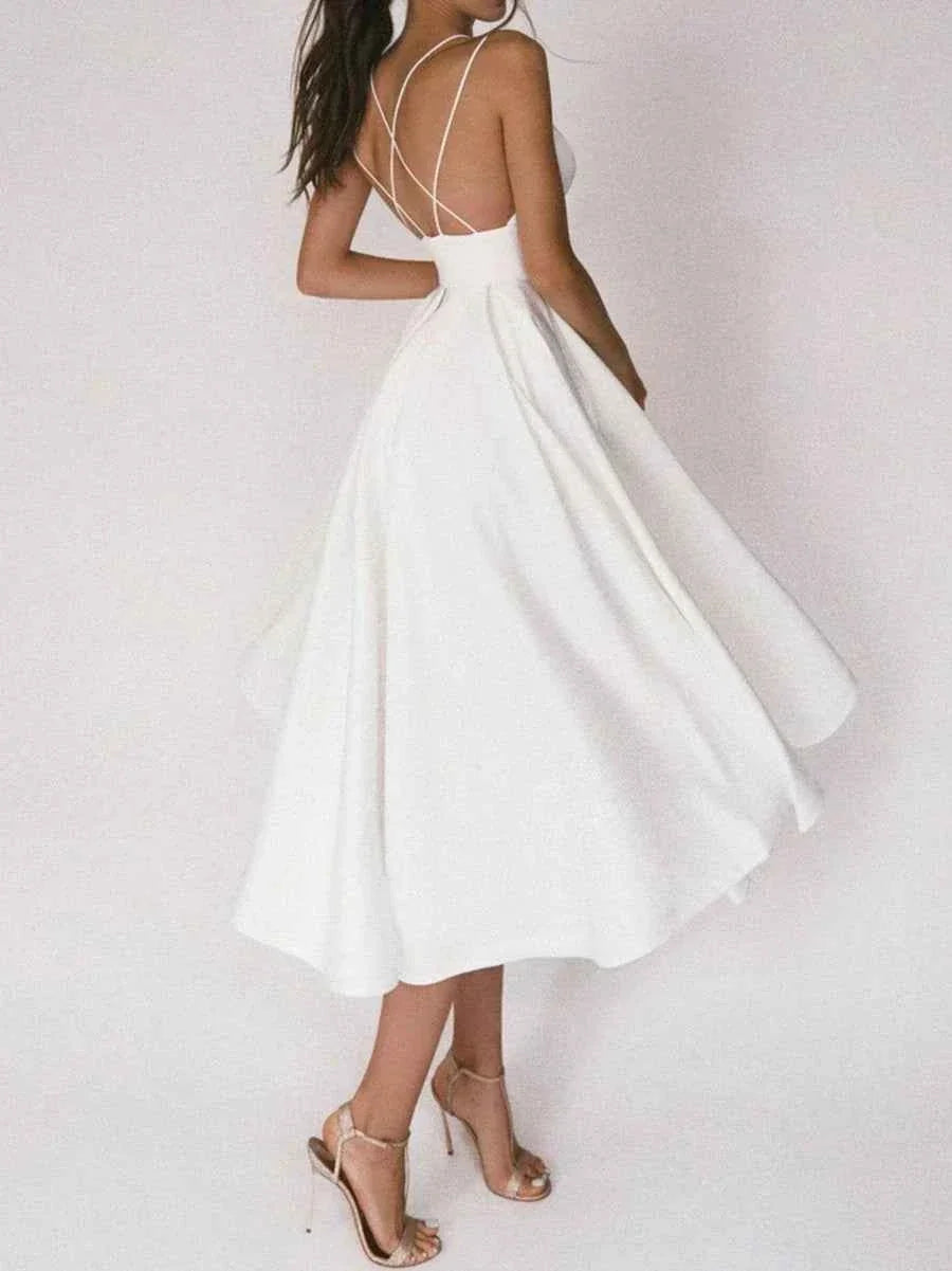Elara - Elegante Minimalistische Jurk